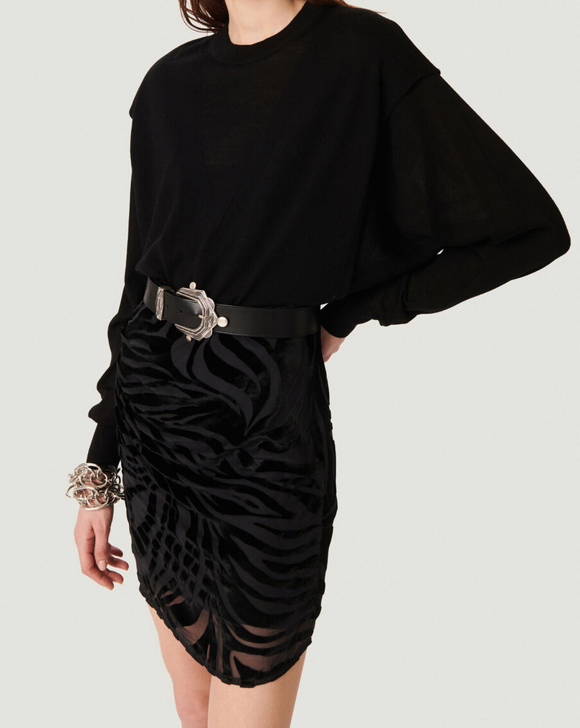 ROYCE STRUCTURED SHOULDER SWEATER image number null